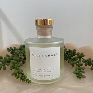 Reed Diffuser, Waterfall Scent, Flameless Room Fragrance, Home Decor, Gift for Her, Non-Toxic, All Natural, Hand Poured, Fresh Scent