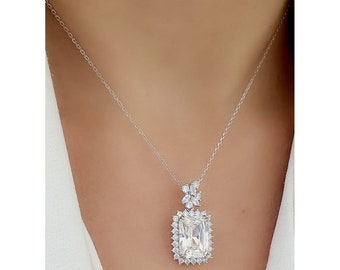4.23 Ct GRA Certified Moissanite Diamond Emerald Cut Necklace Pendant 14k Solid Gold