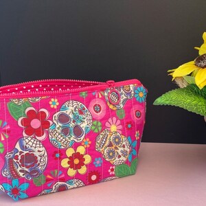 Quilted Pink Skulls Zip Pouch