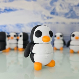 Baby Penguin - Flexible Articulated Fidget Toy