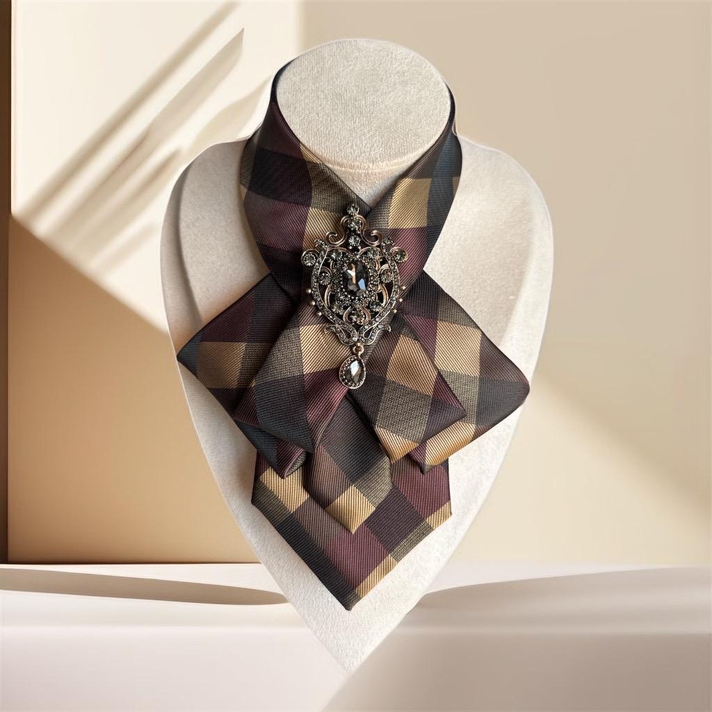 Elegant Necktie Necklace for Women - Handmade Bow Tie  display picture 2