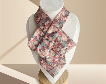 Chic Pattern Necktie for Women -  Women's Necktie Necklace - Unique Bow Tie Pattern for Fashionable Ladies - Perfect Gift for Mom or Sister