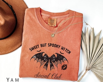 Bat Moth Gothic T-Shirt, Dark Academia Halloween Tee, Creepy Cottagecore Shirt, Witchy Boho Fall Graphic, Retro Goth Gift for Her