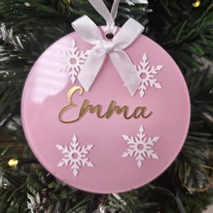 Personalized Christmas bauble | Personalized Christmas gift | Christmas baubles with names | Christmas decoration | Baby&#39;s first Christmas