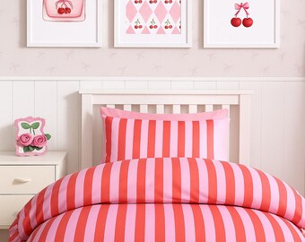 Kersen muurkunst set van 3 | Roze retro print meisjesslaapkamer | Leuk parfumflesje, kersenpatroon en citaat neonkers | Digitale download