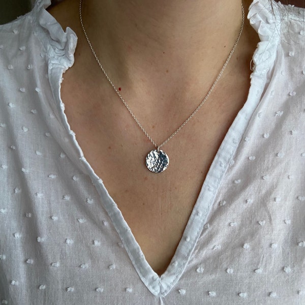 Hammered silver pendant necklace