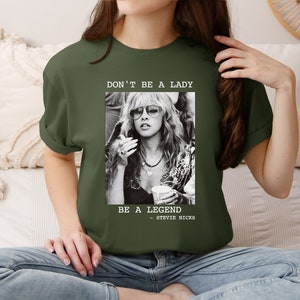 Vintage SteviNicks Shirt, Fleetwood Mac Shirt, SteviNicks 2024 Tour Shirt, Stevi Shirt Fan Gifts, Don't be a Lady be a Legend, Music Concert