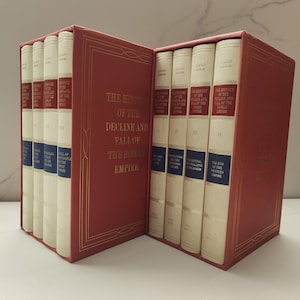 Historia de la decadencia y caída del Imperio romano, de Edward Gibbon. Preciosa colección de 8 volúmenes en folio, en estuches.