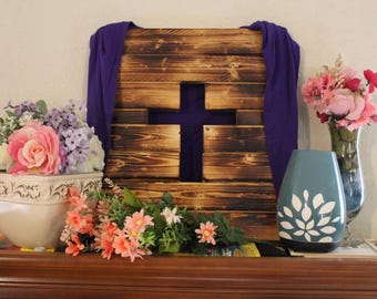 18&quot; x 16&quot; Wooden Wall Art Plaque with Cross Cut-Out – Rustic Farmhouse Decor