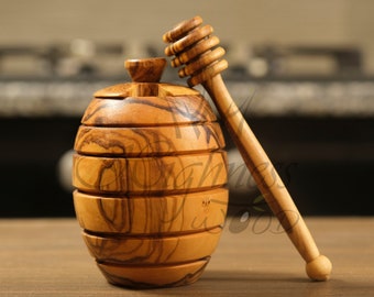 Olive wood Honey Pot with Lid with Honey Dipper/Drizzlier - Kitchen Table Décor - Unique Pot