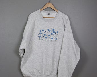 Sparkly Floral Embroidered Crewneck