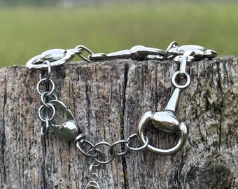 Horse vibes chain bracelet. Chunky Snaffle bits with stainless steel links.  Uniquely designed to create a fun, vibrant look.  Perfect gift.