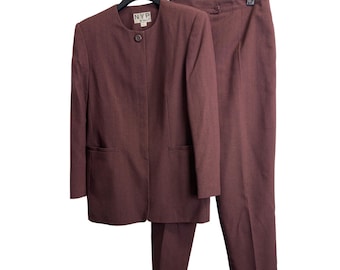 NYP Suits Womens Burgundy Plum 2 Piece Pant Suit Set Collarless Blazer Size 12