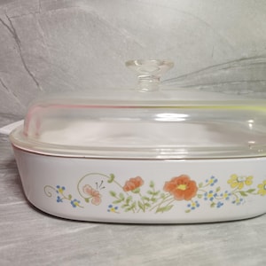 vintage corningware large casserole dish w/lid