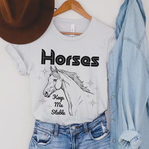 Horse lover shirt, horse owner gift, retro horse t-shirt, vintage horse tee, retro aesthetic shirt, horse mom t-shirt, horse rider gift