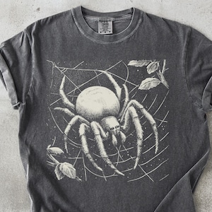Orb Weaver Spider T-Shirt: Gothic Arachnid Tee, Bug Lover Gift