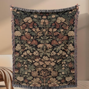 William Morris Woven Blanket, Vintage Floral Tapestry Blanket, Cozy Decorative Couch Throw, Elegant Coverlet