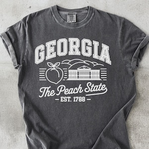 Georgia Peach State T-Shirt, Vintage College Graphic Tee, Established 1788 Apparel, Souvenir T Shirt, State Pride Gift Idea, Georgia Lover