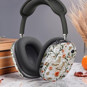 Étui fleuri pour AirPods Max, fantômes mignons, housse esthétique pour casque circum-aural Halloween, cadeau léger effrayant pour elle