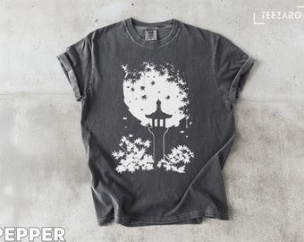 Japanese Lantern T-Shirt: Maple Leaf Oriental Design
