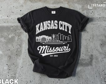 Kansas City Missouri T-Shirt: Union Station & Skyline Souvenir