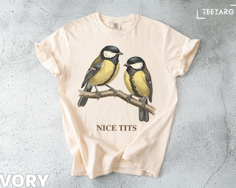 Camiseta Bird: Camiseta divertida y cómoda con estampado de pájaro y diseño de carbonero.