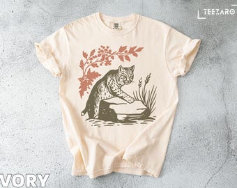 Vintage Bobcat T-Shirt: Wildlife Design, Nature Inspired, Rustic Graphic