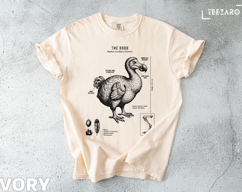 Dodo Bird T-Shirt: Extinct Species, Scientific Illustration, Detailed Anatomy, Mauritius