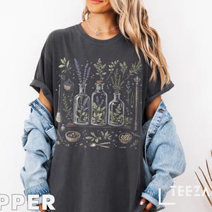 Botanical Apothecary T-Shirt: Cottagecore Herbalist Design Pepper