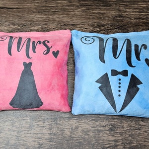 Bolsas de Cornhole para la Sra. y el Sr.: Juego de lanzamiento reglamentario para bodas, juego de 8