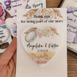 Apribottiglie magnetico rustico personalizzato per matrimonio, data e nome, apribottiglie magnetico rustico personalizzato con data e nome per matrimoni, addio al nubilato, pz.