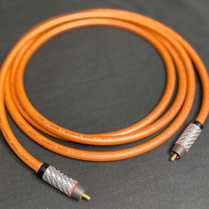 Handgemaakte verbindingskabel TTAF verzilverde OFC-kabel / coaxkabel / digitale verbindingskabel / carbon RCA-stekkers Hi-Fi audio Hi-End