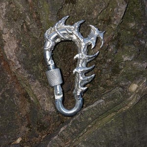 Spiky Cybersigilism Carabiner: Y2K Goth Grunge Keychain