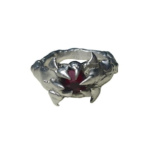 Kantig Roter Kristall Spiky Ring: Geschmolzenes Metal Cybercore Statement