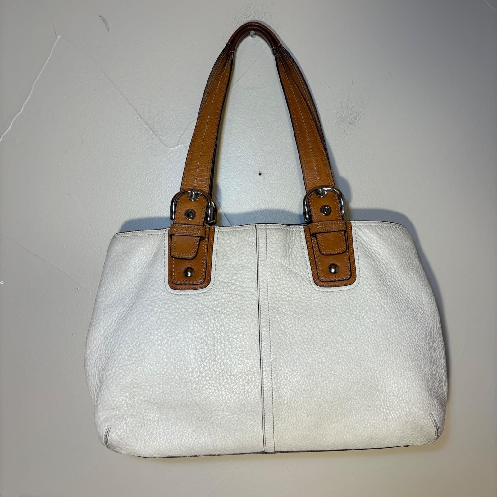 Coach White Pebbled Leather Soho Tote Bag Tan Buckle Shoulder Bag
