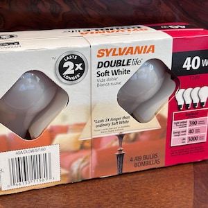 Old Style - Sylvania - Soft White/Double Life - 40w - Light Bulbs - 1 Pack/4 Bulbs