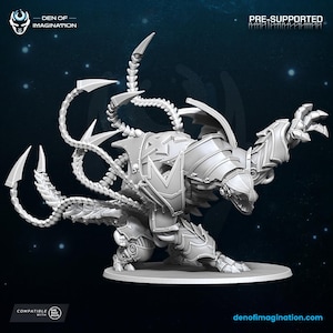 Könnte beinhalten: Detaillierte, vorgestützte 3D-gedruckte Miniatur einer mechanischen Kreatur. Die Figur befindet sich in einer dynamischen Pose mit mehreren beweglichen Anhängen und Panzerung. Die Basis ist rund. Der Text "DEN OF IMAGINATION" und "PRE-SUPPORTED" sind sichtbar.