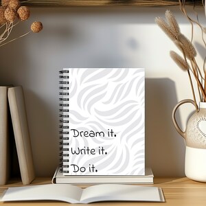 Schlichtes Journal, Ideenbuch, Personal Diary, Journal, Wellness Journal, Notizen, Gedichte, Tagträume, Spiralblock liniert, liniert