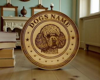 Regalo personalizzato per barboncino. Sottobicchiere in legno inciso, commemorativo per animali domestici e regalo di Natale per i genitori di animali domestici.