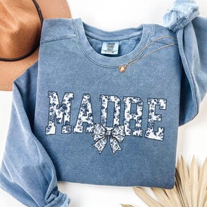 Madre Shirt Names on Sleeve, Gift for Madre Sweatshirt, Madre Shirt, Best Madre Shirt, Gift For Madre, Madre Sweatshirt, Madre Gift