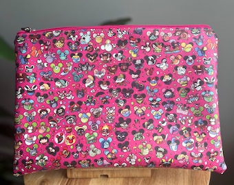 Mickey Heads Pouch (glows in the dark)