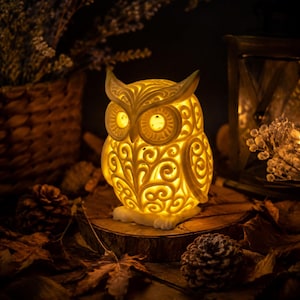 3D Printed Owl Tealight Candle Holder – Cozy LED Flameless Night Light, Rustic Hollow Carved Owl Decor, Autumn Home Gift for Owl Lovers
