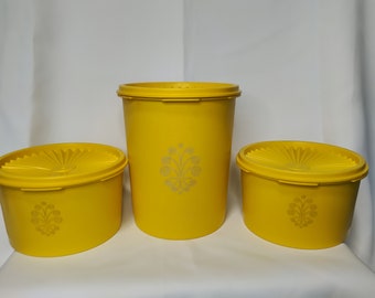 Vintage Tupperware 3 Piece Set Harvest Gold