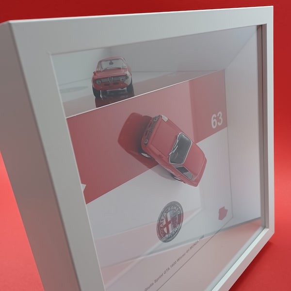 Alfa Romeo Giulia Sprint GTA con effetto specchio