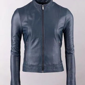 Blouson motard bleu fait main pour femme en peau de mouton souple en cuir véritable souple - Cadeau de luxe pour femme-Cadeau pour elle - Moto bleu classique en cuir véritable