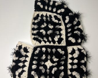 Black and white granny square balaclava in pure virgin wool