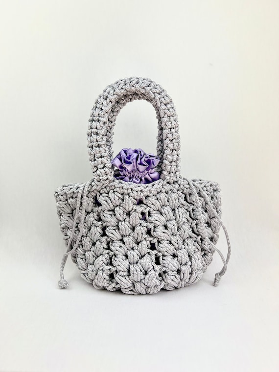 Silver and lilac bucket crochet bag