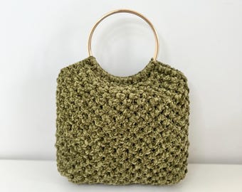 Velvet handbag with handle ring