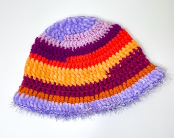 Multicolor bucket hat