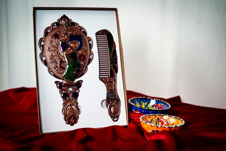 Pocket Mirror and Comb Set With Peacock Pattern and Elegant Stones, Pocket Carrying and Bag Mirror and Comb, Wintage Mirror Set zdjęcie 2